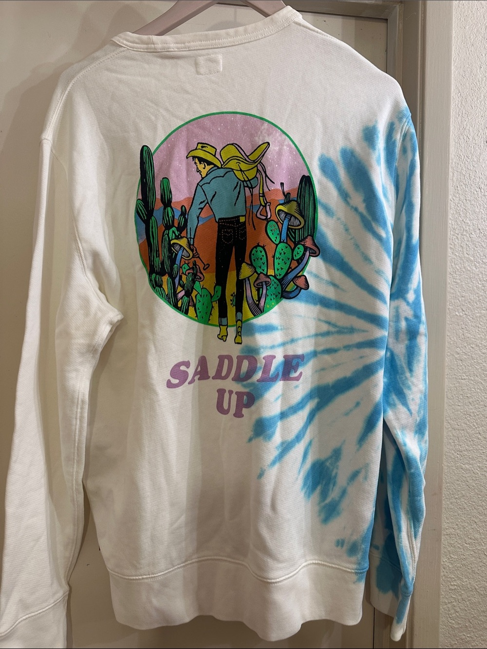 Men’s Levi’s  'Saddle Up' Graphic Sweatshirt